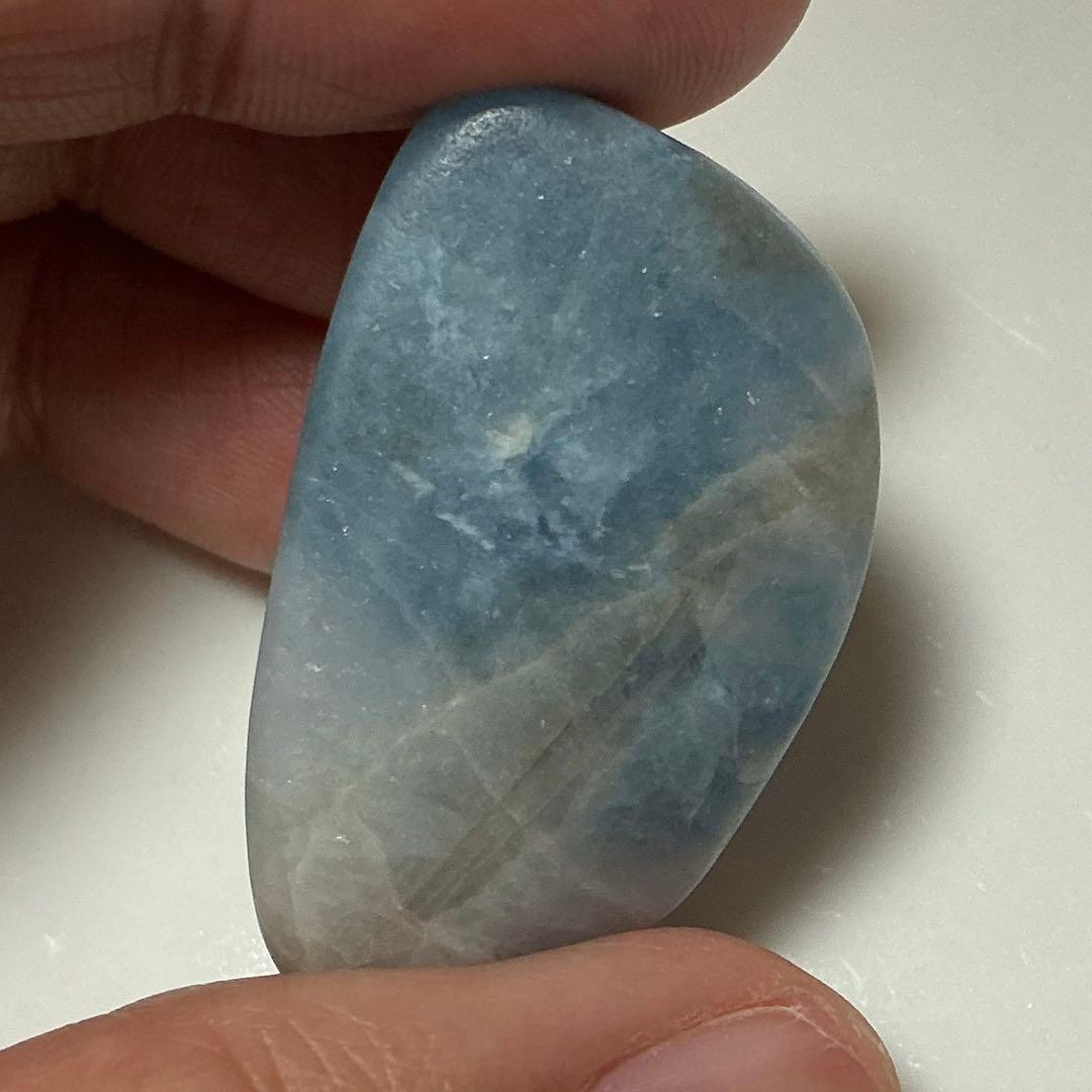 コン沢翡翠　原石　22.4g（140）