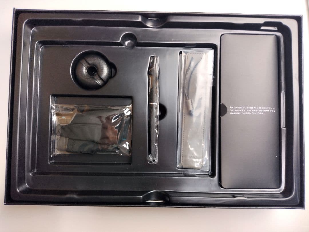 美品　HUION Kamvas Pro 16 Plus 4K 液タブ スリムペン