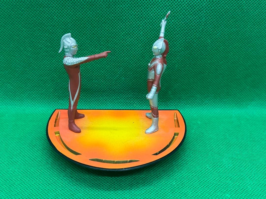 3個セット ウルトラ怪獣戯画 ウルトラ兄弟激闘史III ウルトラセブンなど