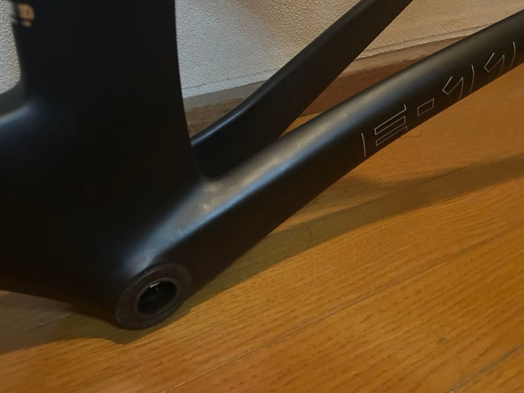 ARGON 18 TTカーボンフレームE-117TRI リムブレーキ