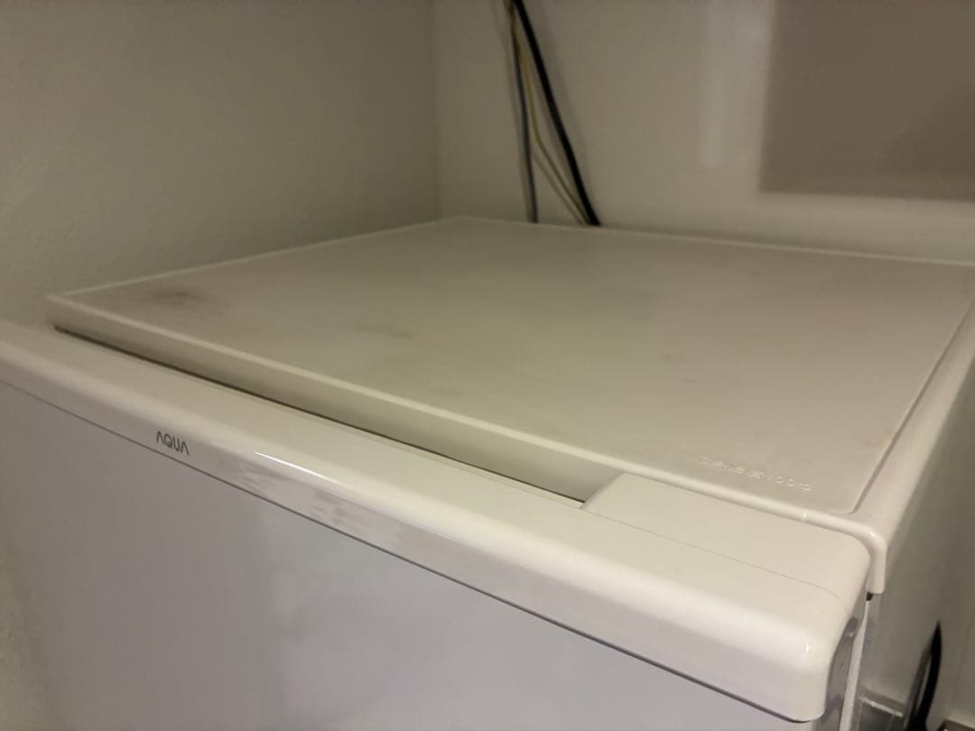 AQUA アクア ノンフロン冷凍冷蔵庫 AQR-20J 2020年製 201L