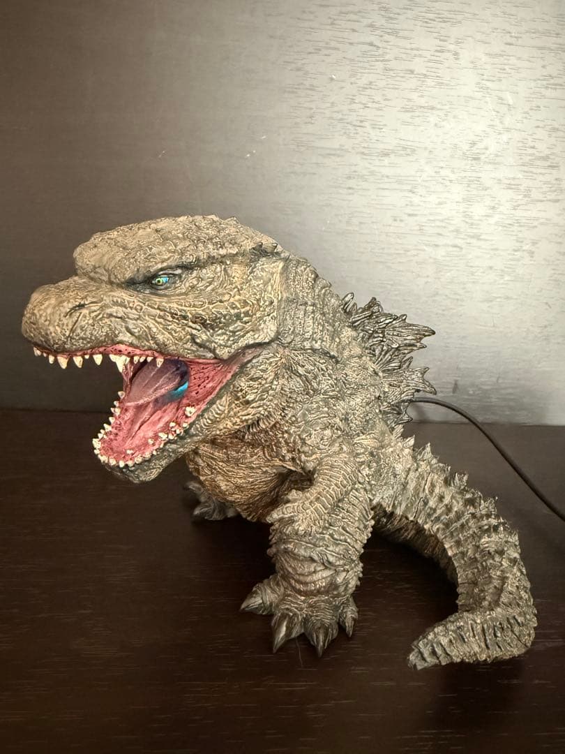 ゴジラ (2021) 限定版 フィギュア