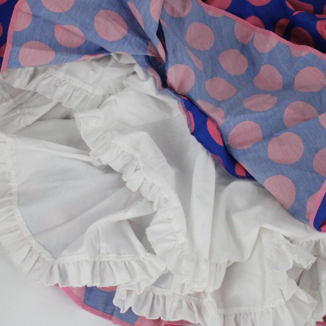 【極美品 フラメンコ衣装】艶やかブルー×ピンク水玉 ドレス 胸パット付き