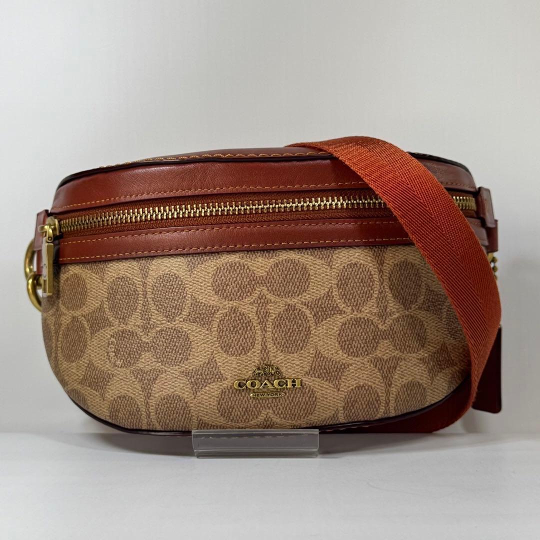 美品❤ COACH コーチ ボディバッグ ウエストバッグ ポーチ シグネチャー
