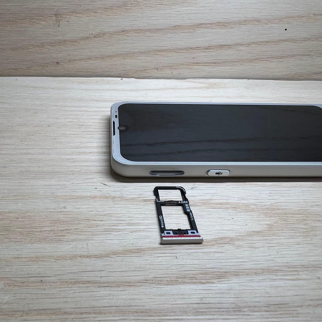 シンプルスマホ6 A201SH 本体H168