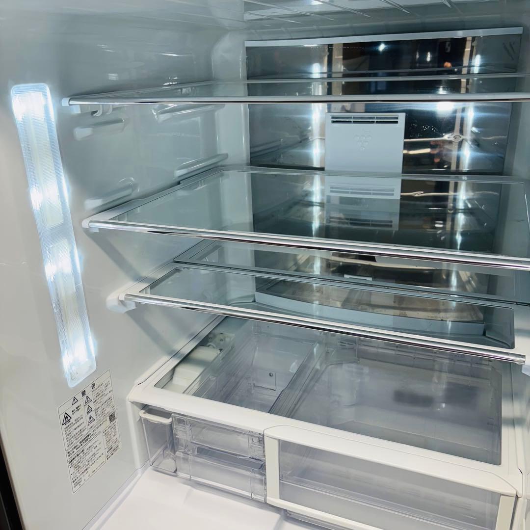 冷蔵庫 551L 大容量 おしゃれガラス面 人気 SHARP【地域限定配送無料】