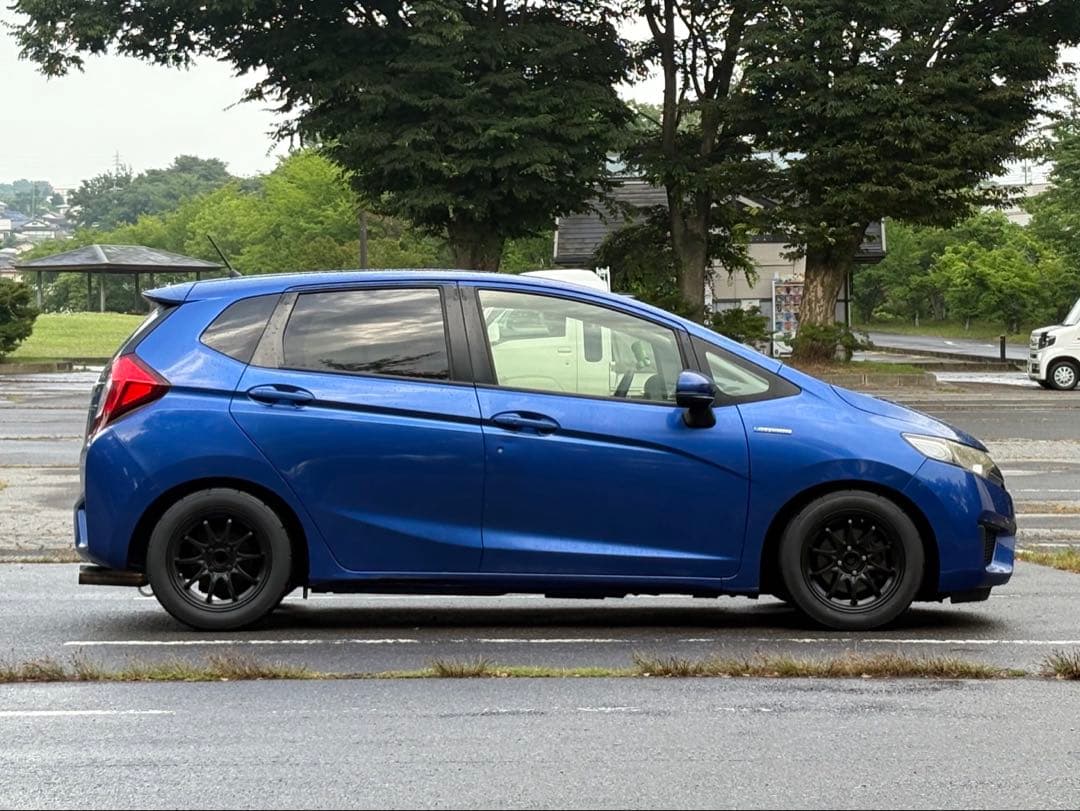 カヤバ　エスペリア　サスキット　一台分　フィット　GK3,4,5,6 GP5,6