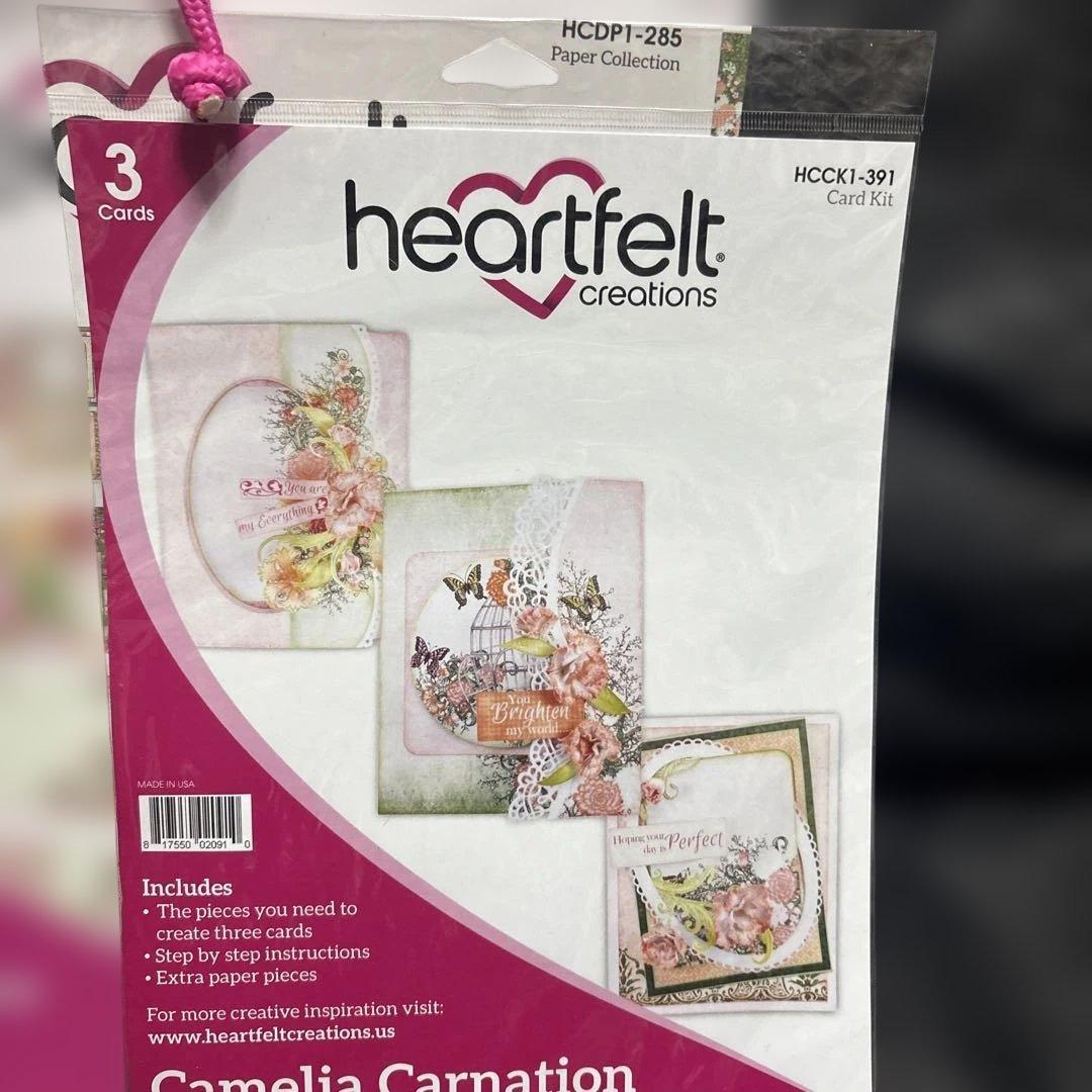 HC-10 Heartfelt Creations カメリアカーネーション