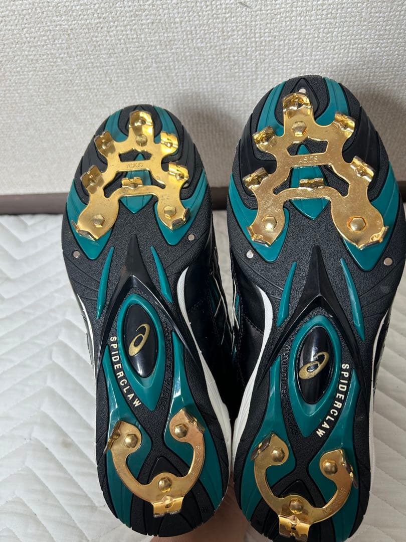 【廃盤品・超希少・未使用】2002 イチローモデルスパイク アシックス