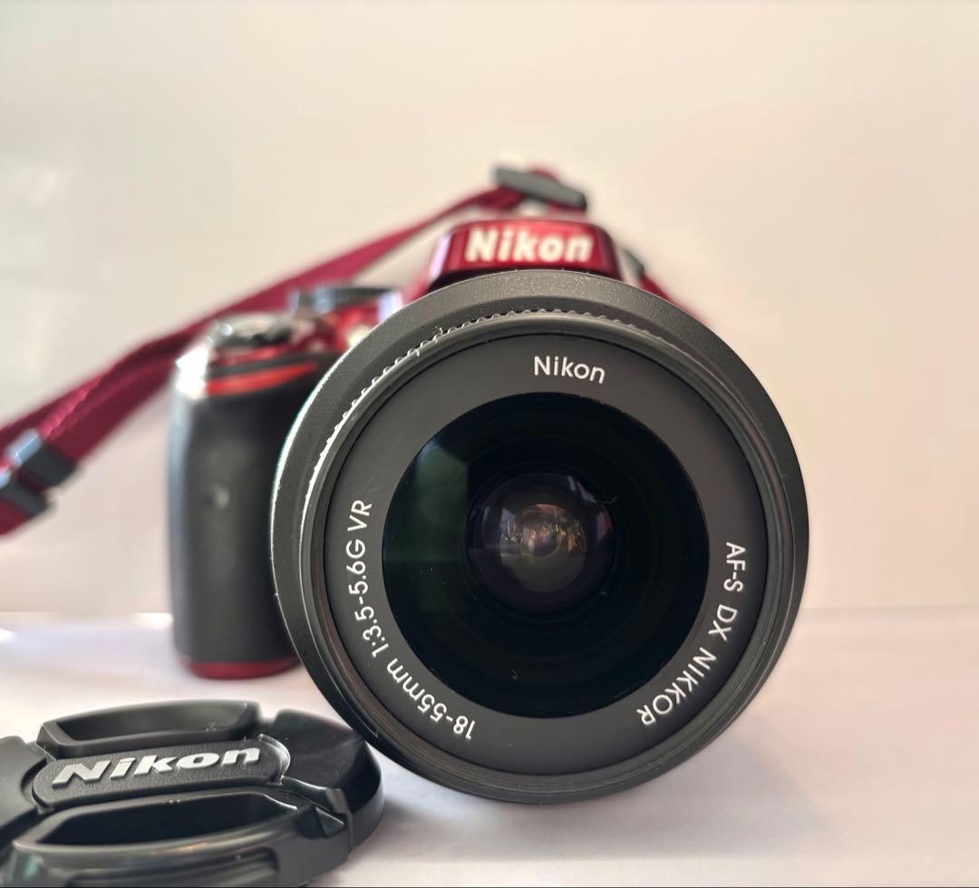 Nikon D5200 ダブルレンズキット レッド