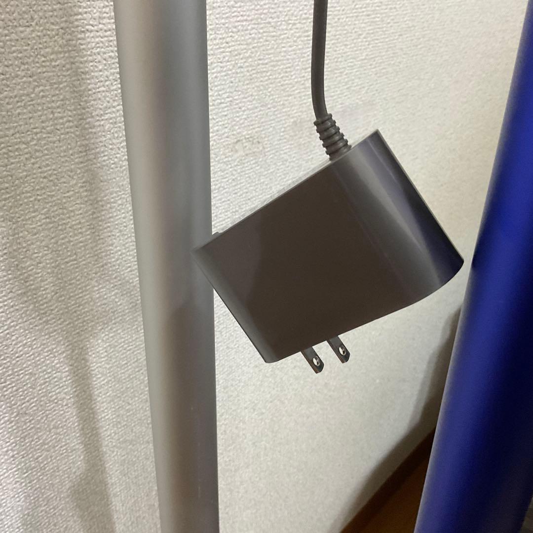 N*n様 Dyson SV14 V11 本体　スタンド 付き