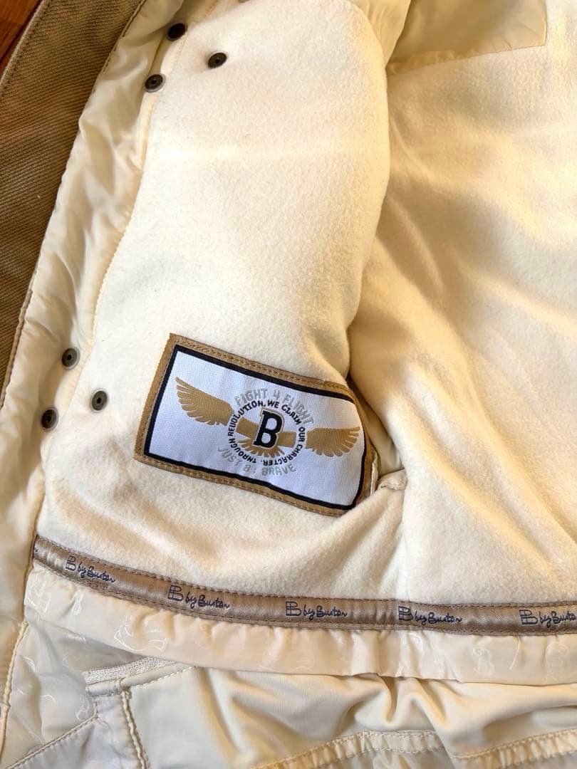 バートンベージュスノージャケット ファー付き