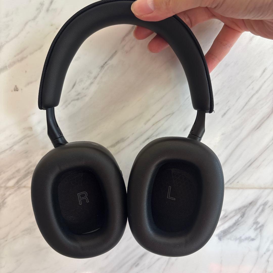 Bowers & Wilkins ワイヤレス ヘッドホン Px7S2e B&W