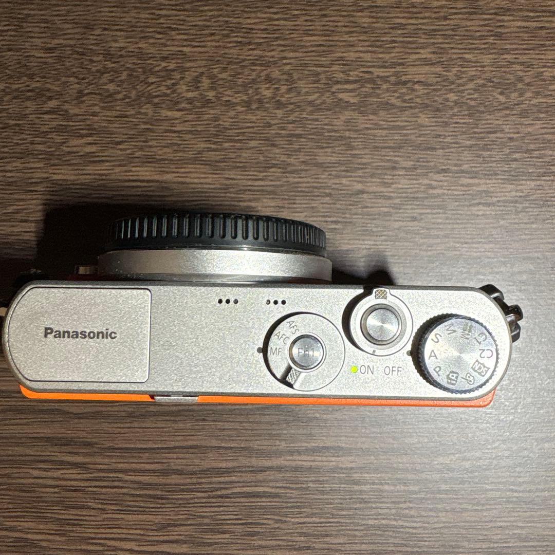 Panasonic Lumix DMC-GM1 ボディ ミラーレス一眼