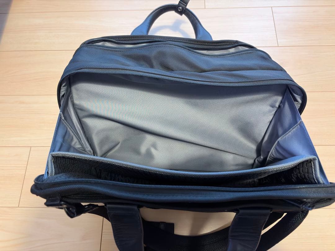 【TUMI ALPHA スリーウェイブリーフ】