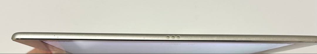 週末セール‼️iPad Pro 9.7インチ 128GB Cellular