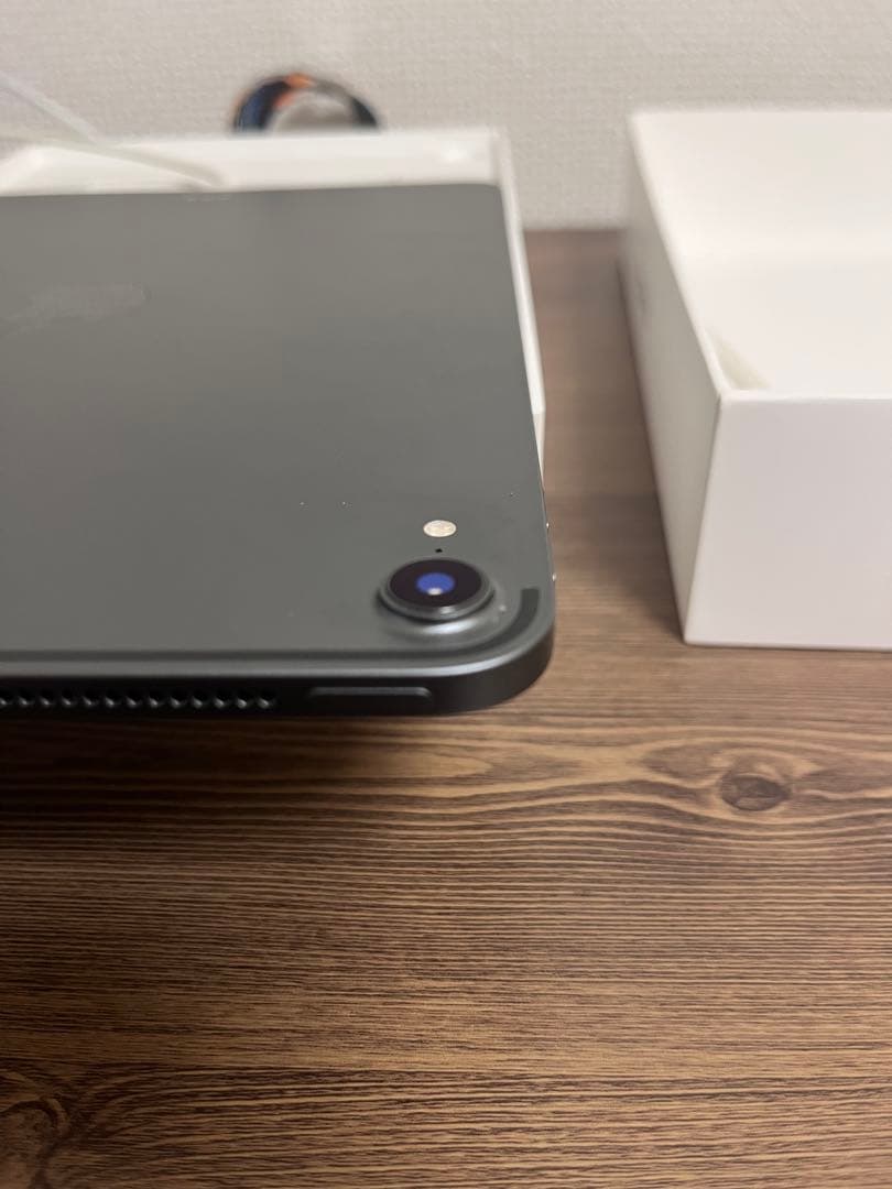 iPad Pro 11インチ　WI-FI 64GB 等4点セット売り