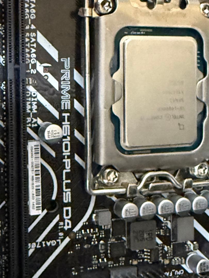 i5-14600KF & ASUS H610I-PLUS D4 ジャンク品