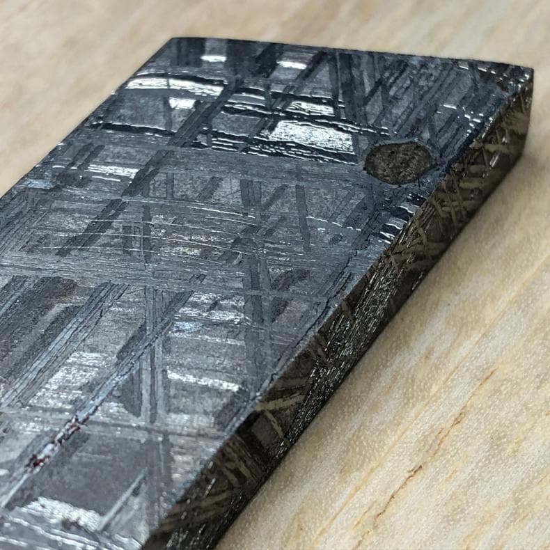 ギベオン隕石 Gibeon Meteorite メテオライト 鉄隕石 重さ75ｇ