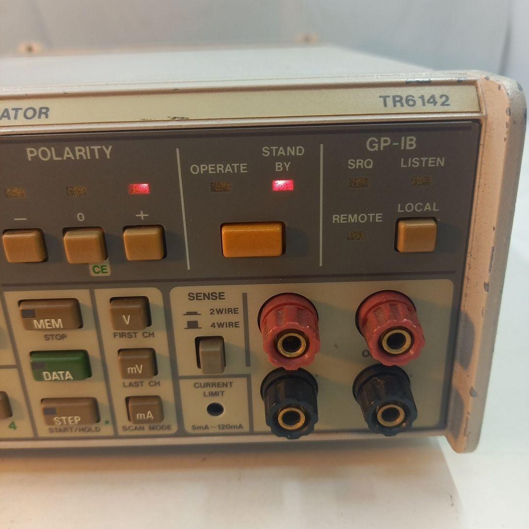 ADVANTEST TR6142 電圧・電流発生器