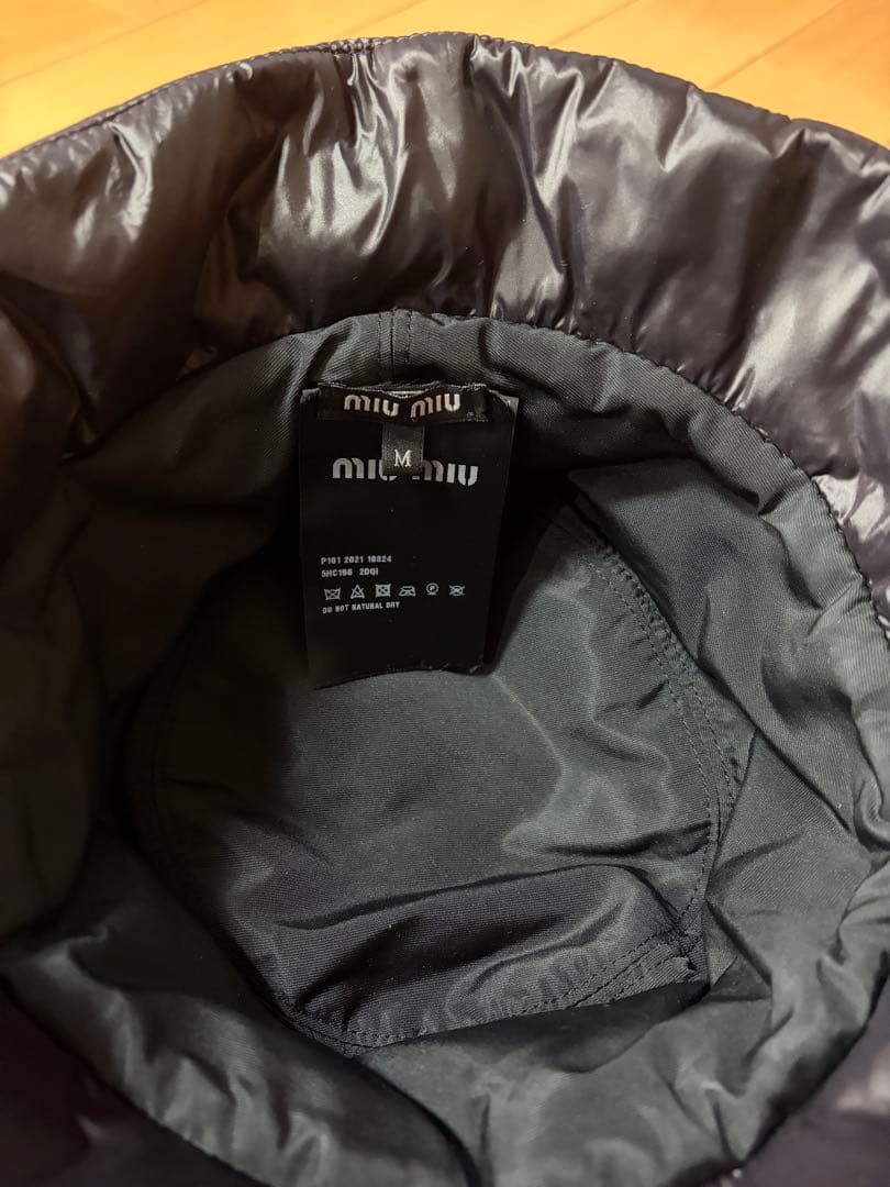 miumiu バケハ