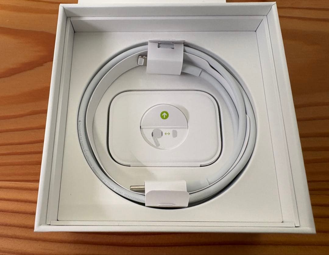 Apple AirPods Pro 第二世代 Lightning