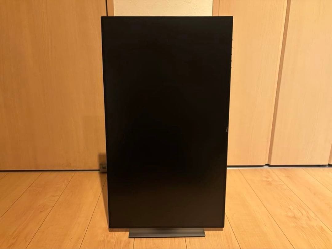 DELL U2719D デジタルハイエンド 27インチ モニター 002