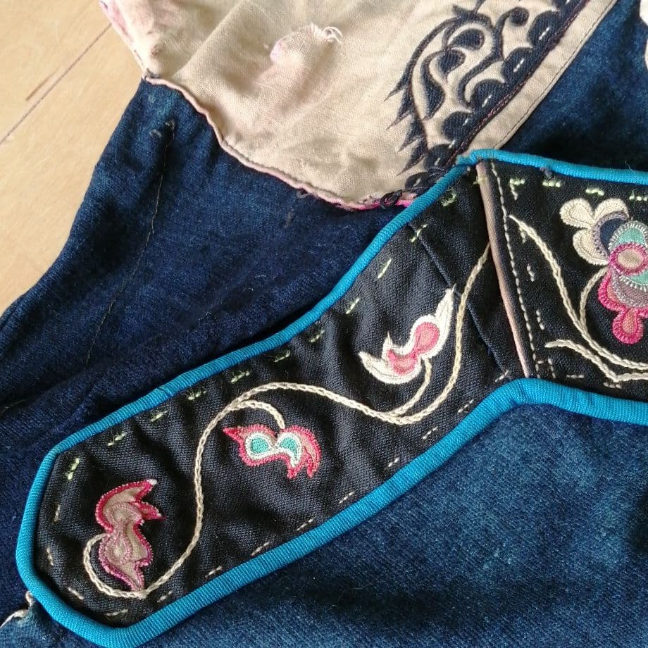 で★アンティーク　中国　清王朝　刺繍服