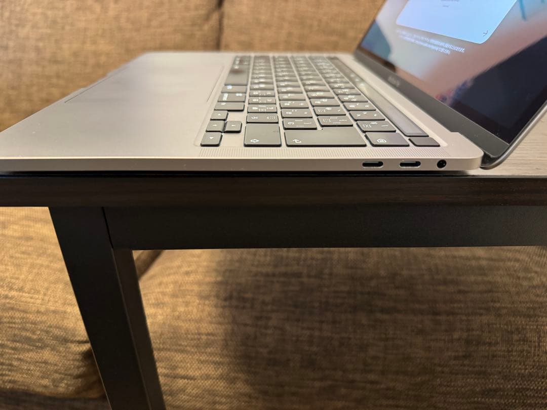 【おまけ付】MacBook Pro 2020 13インチ 32GB/2TB
