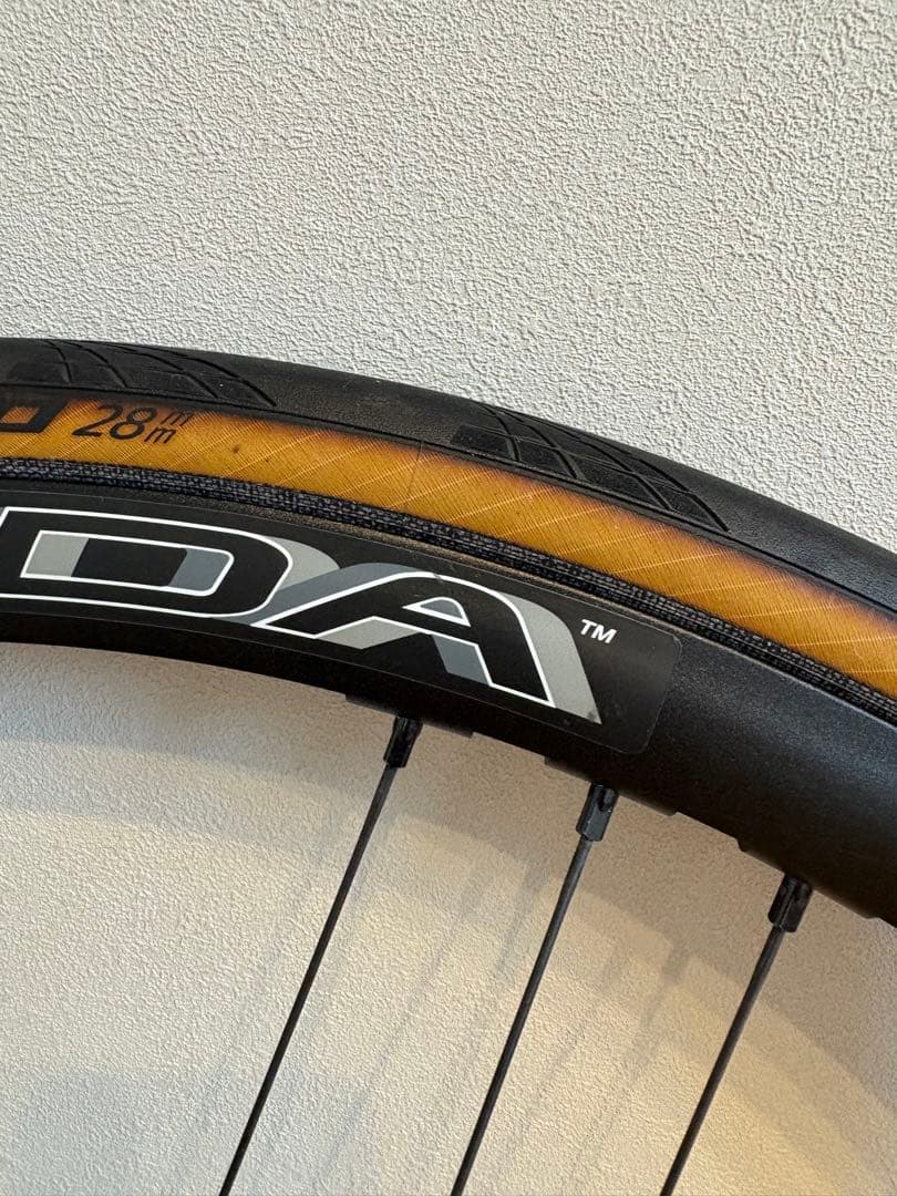 【CAMPAGNOLO】 ZONDA DB シマノボディ カンパ ディスク