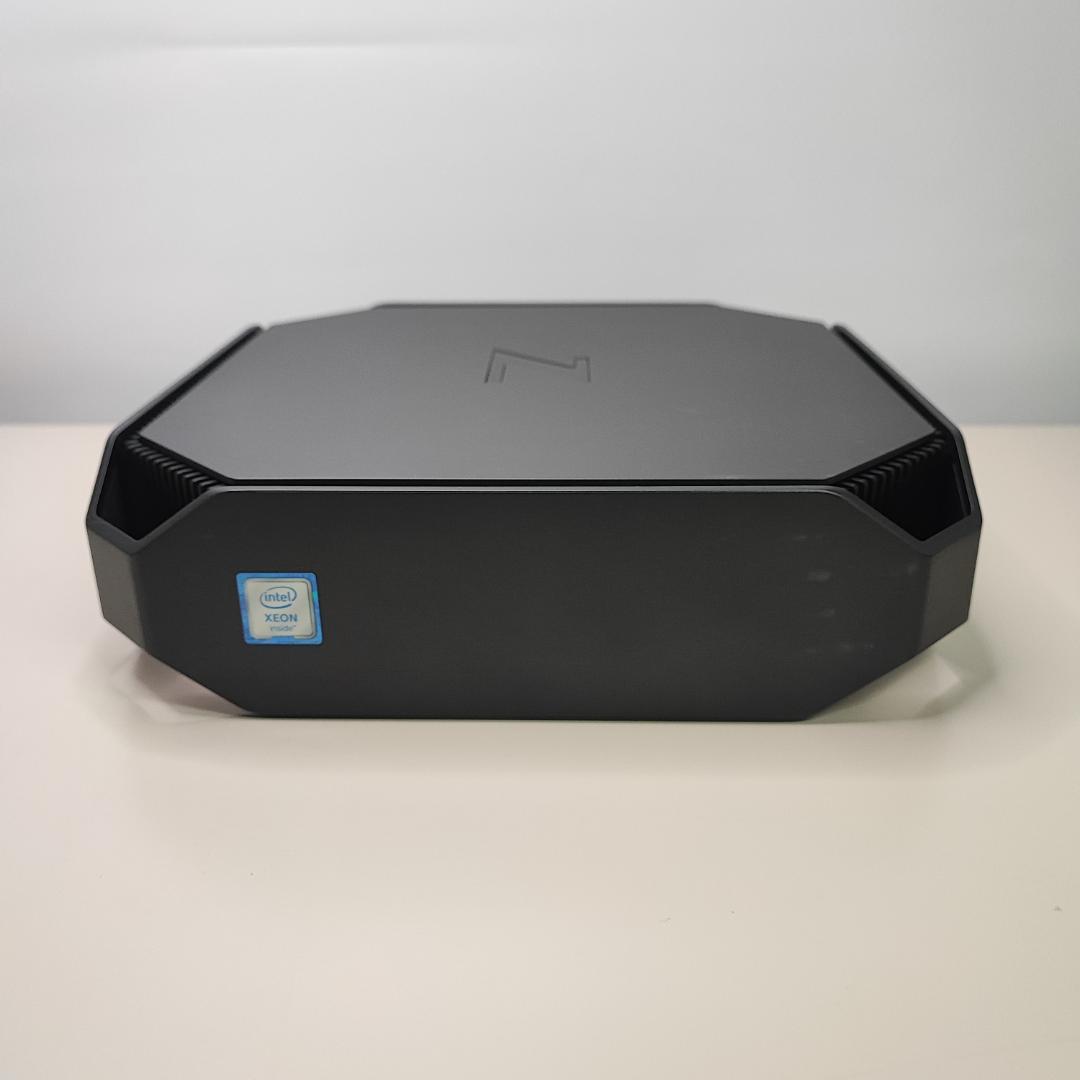 HP Z2 Mini G5 WS/　Quadro P620/　32GB/　2Tb