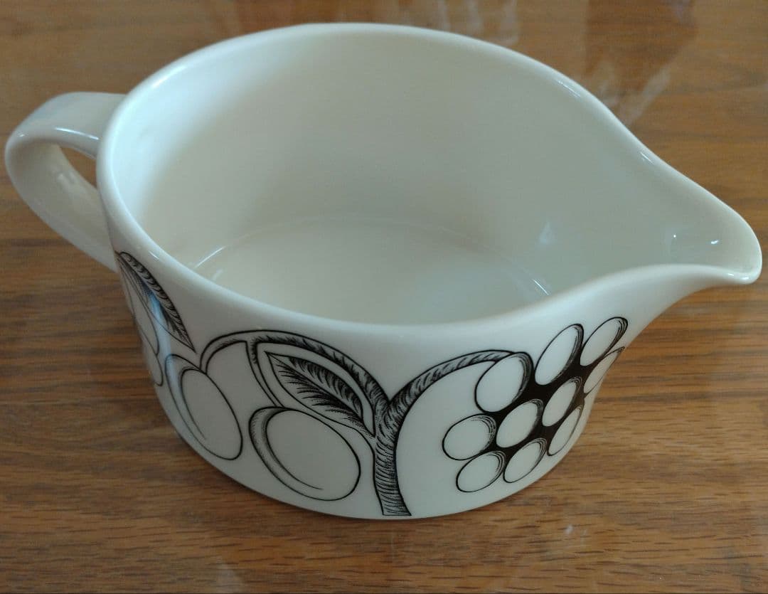 アラビア パラティッシ ピッチャー400ml ブラック Arabia