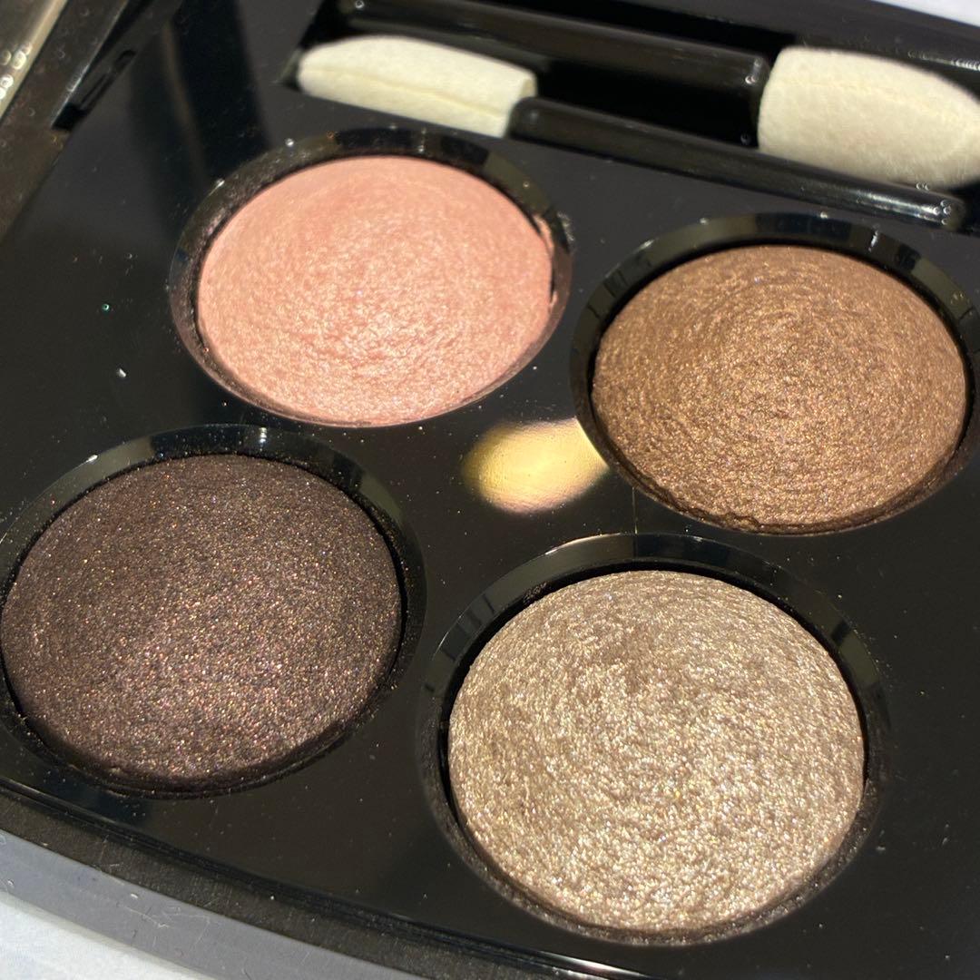 ♡【未使用品】CHANEL レキャトルオンブル 14 ミスティックアイズ