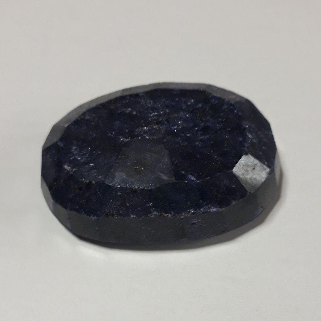 天然サファイア ルース ヒート処理して有ります 海外鑑定書付き