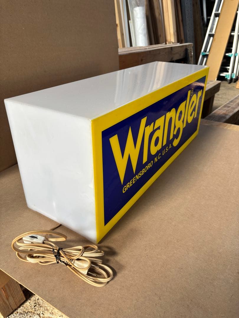 Wrangler 電光看板