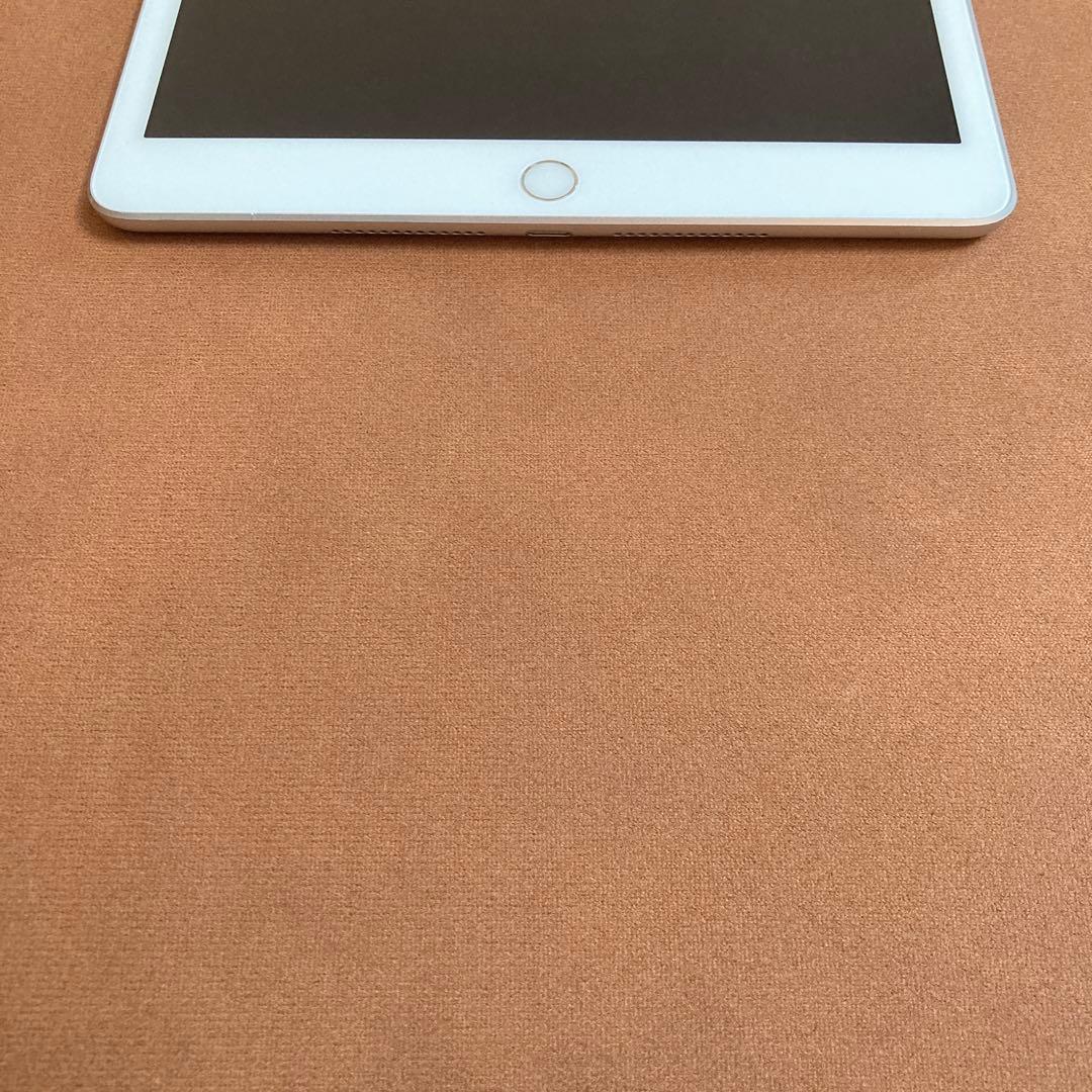 530【早い者勝ち】電池最良好☆iPad8 第8世代 32GB SIMフリー☆