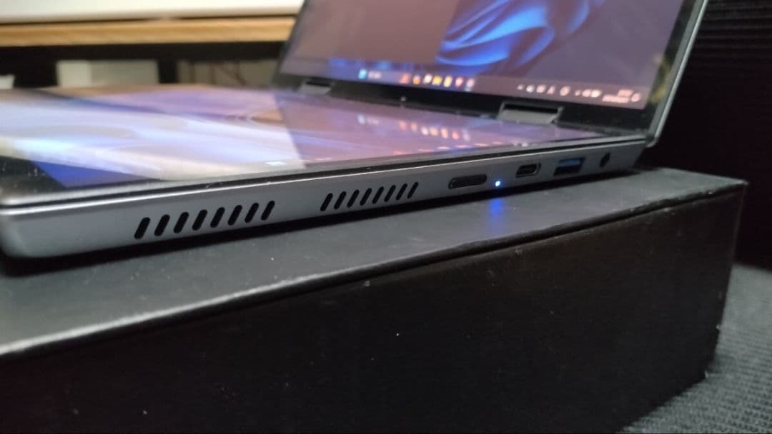 二画面ノートPC 10.5インチ Intel N95 Win11 Pro