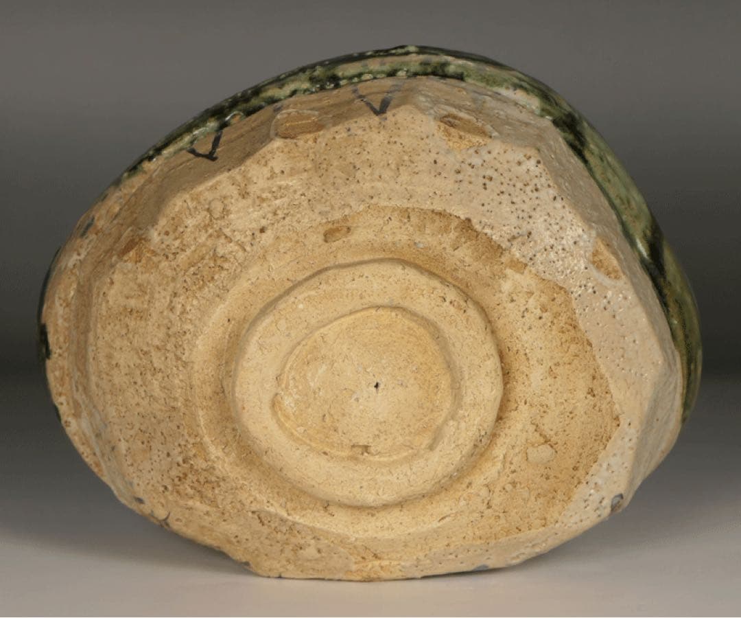 【織部 沓形茶碗 】沓型 美濃焼 織部釉 織部焼 民芸 民藝 柳宗悦 荒川豊三