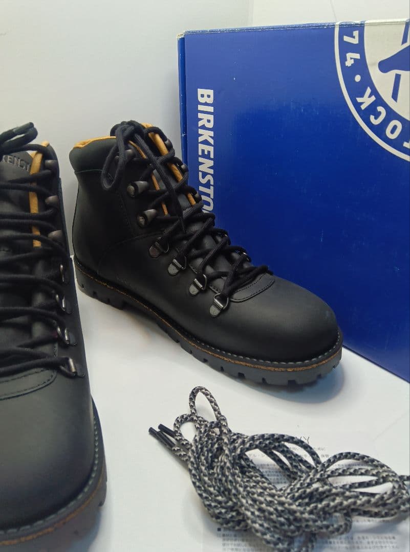 R*8様 新品ビルケンシュトックジャクソントレッキングブーツ40黒260