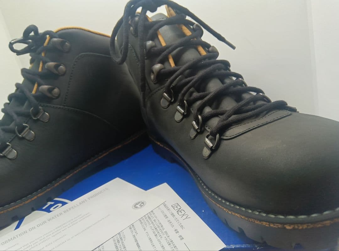 R*8様 新品ビルケンシュトックジャクソントレッキングブーツ40黒260