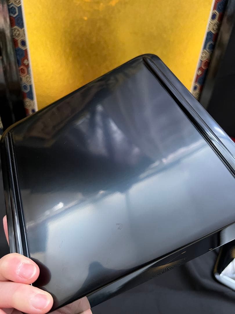 輪島塗　五島屋　布着本堅地　五島屋謹製　金蒔絵　綿毛　三重箱 共箱