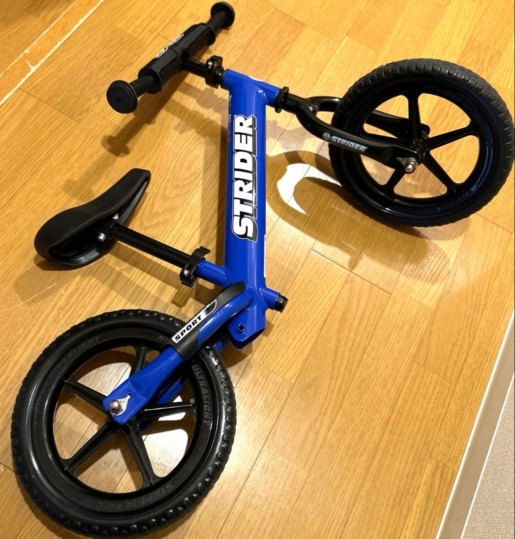ストライダー STRIDER12inchスポーツSPORT ブルー　青