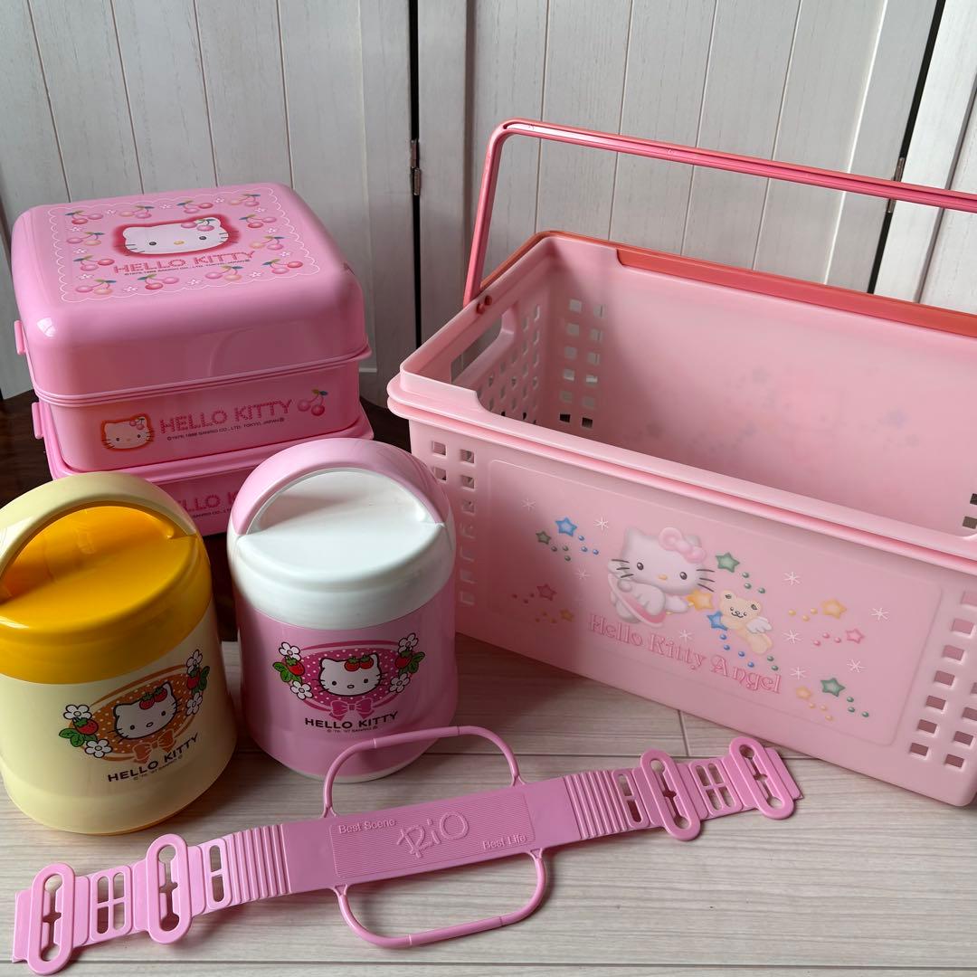 ハローキティピクニックセット　バスケットLL 重箱　ランチジャー　当時物