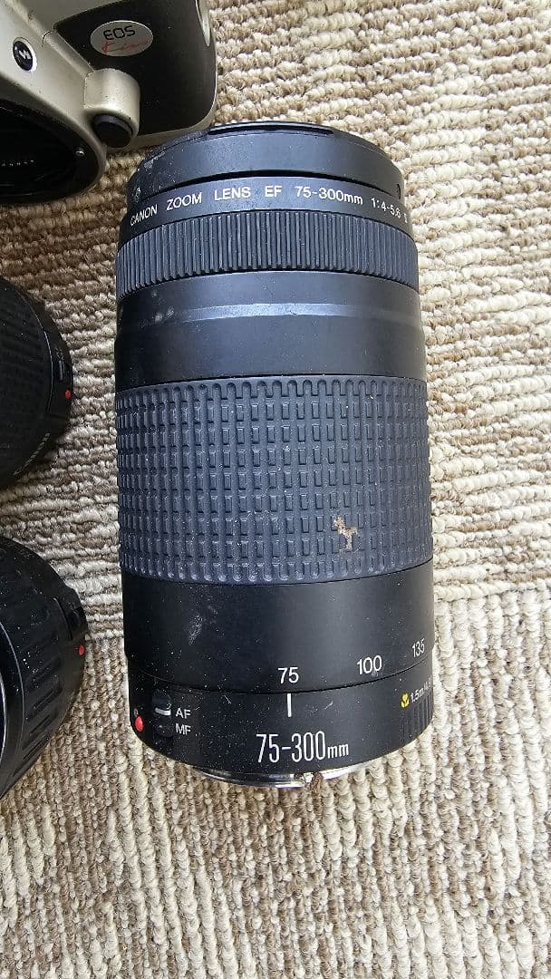 フィルム一眼カメラ　EOSジャンク品セット　おまけレンズあり