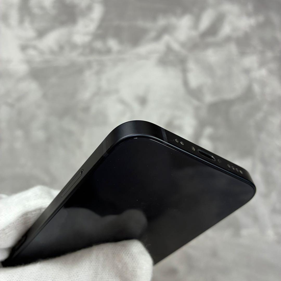 まつ様【超美品・箱/付属品完備】iPhone 12 mini ブラック 64GB