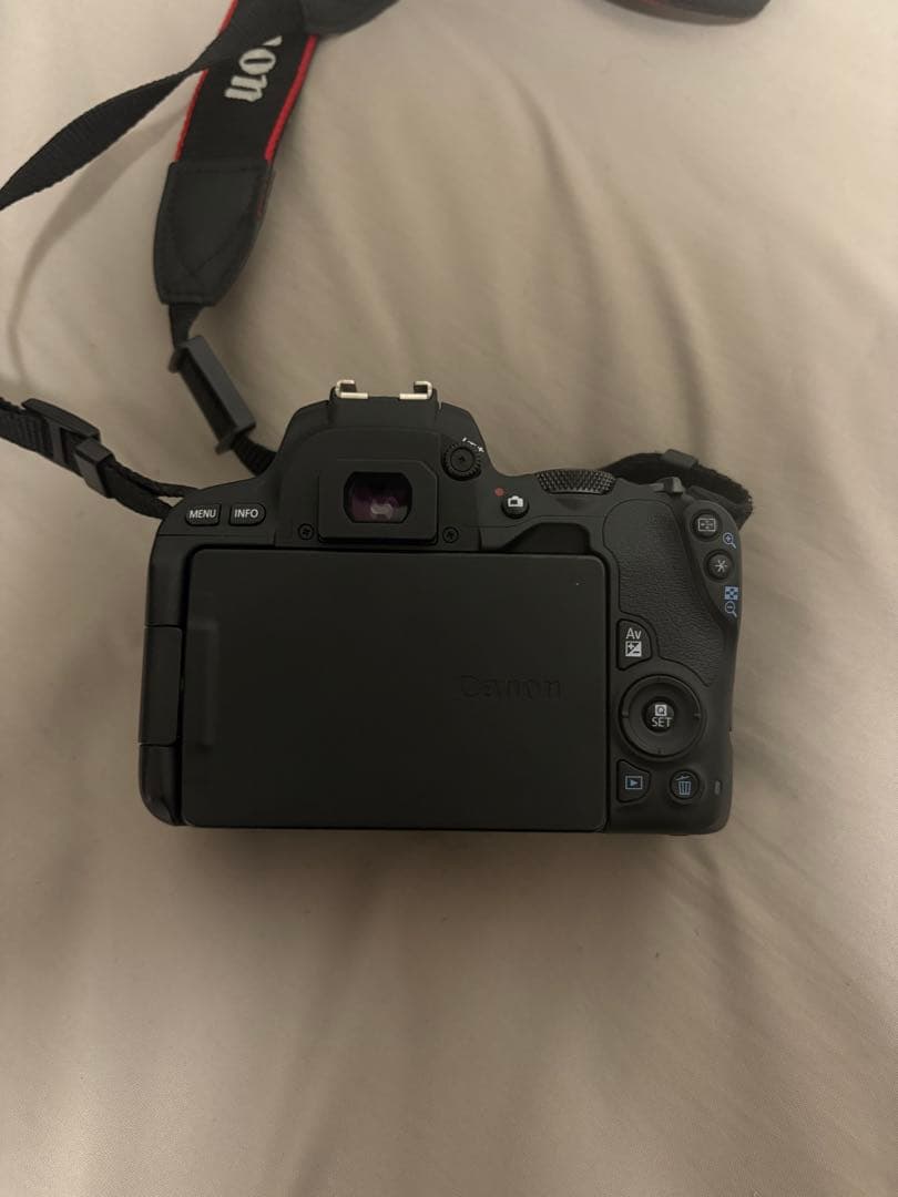 Canon eos kiss9/レンズ28-200/50mmf1.8/その他