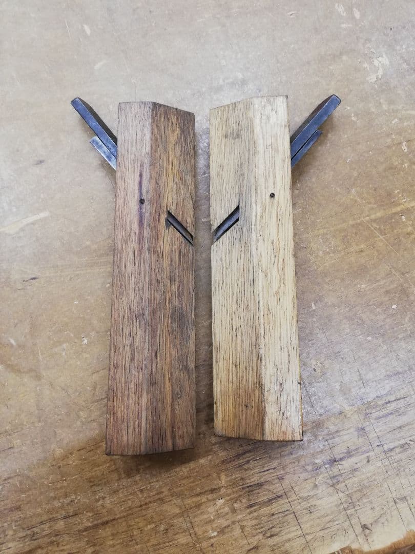 上穴式二枚脇鉋左右セット