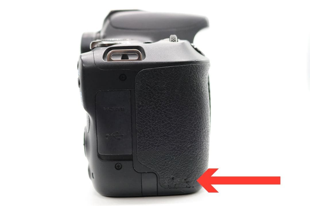 美品ですが少し訳アリ 【Canon EOS Kiss X9 ダブルレンズセット】