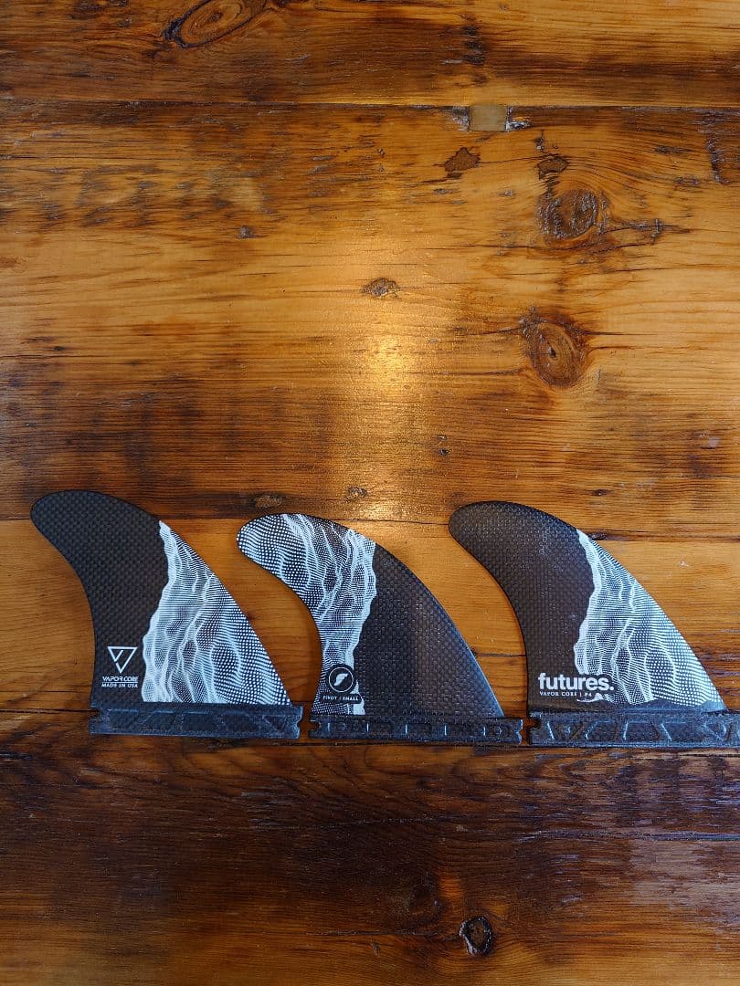 futures フューチャー フィン vapor core F4