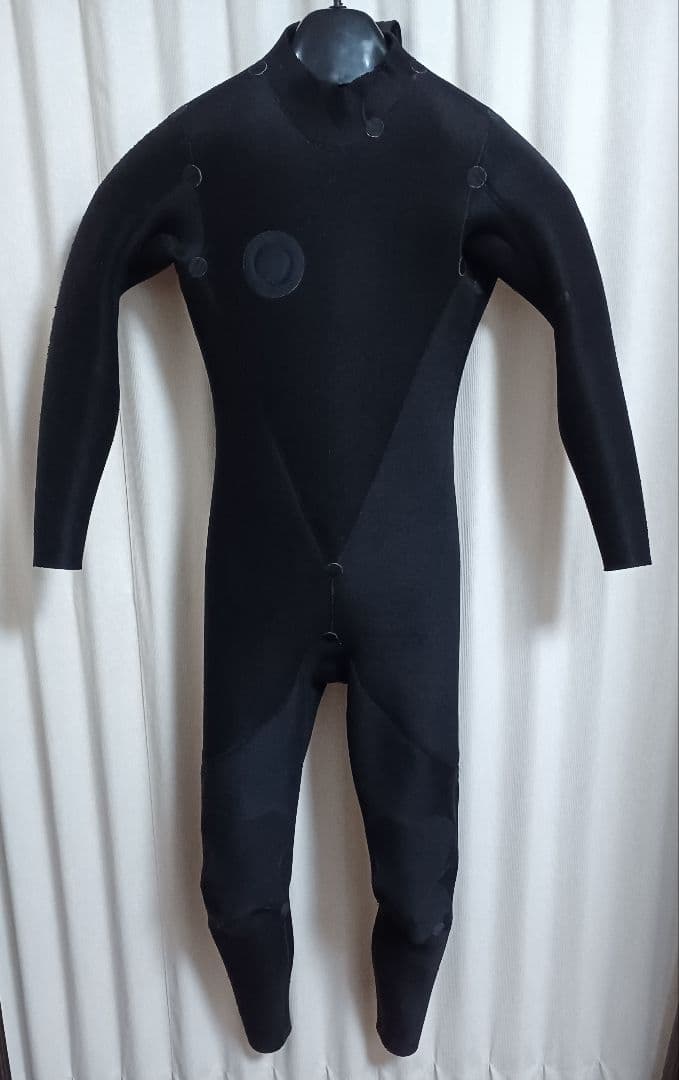 CAPTAIN FIN　キャプテンフィン　ウェットスーツ　3mm ラバー　ML